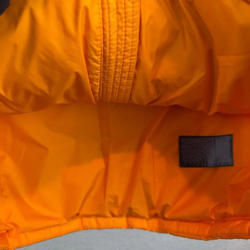 The North Face Orange Black Puffer Vest Mens M Zip Outdoor Gorpcore - Picture 7 of 12